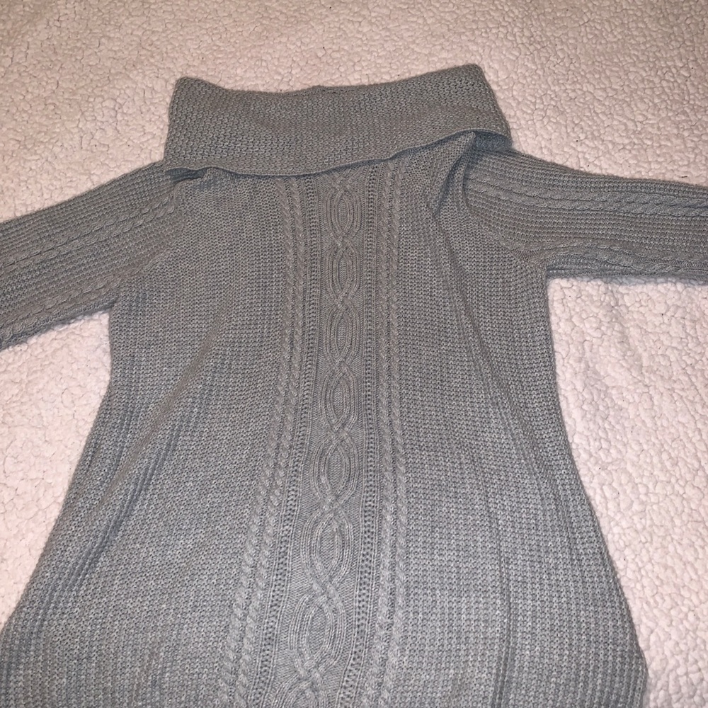 Women’s Gray Large sweater